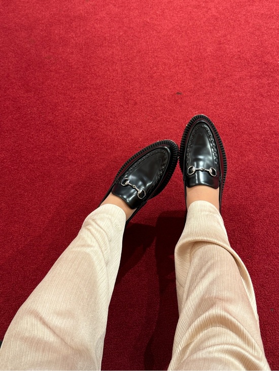 Gucci Shoes - Gucci black leather loafers